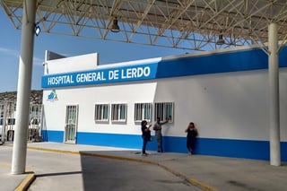 Familiares de Nicasio, lo trasladaron al Hospital General de Lerdo, donde quedó bajo observación médica.