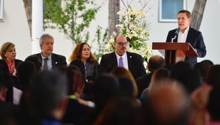 El gobernador José Rosas Aispuro Torres anunció que se buscarán nuevos esquemas para facilitar denuncias con el uso de tecnologías.