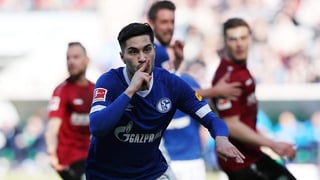 El atacante del Schalke 04, Suat Serdar, fue el encargado de anotar el único tanto del duelo a los 39 minutos. (Especial)