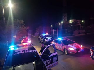 La movilización policiaca se realizó en las calles del centro de Monclova y en las colonias del poniente de la ciudad. (EL SIGLO DE TORREÓN)