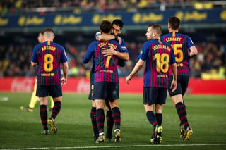 Un gol del atacante uruguayo Luis Suárez emparejó el duelo entre Villarreal y Barcelona de la jornada 30 del futbol español.