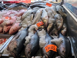 Tras una publicación de la Profeco, donde señala que el atún en lata contiene grandes cantidades de soya, los consumidores han optado por consumir atún fresco.