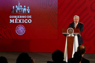 El presidente Andrés Manuel López Obrador dialoga con la prensa. (NOTIMEX) 