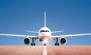 Autoridades del estado realizan las gestiones necesarias para reactivar las operaciones comerciales del Aeropuerto de Cuernavaca “Mariano Matamoros”, con el que se busca una conexión entre el estado y las principales ciudades del país, a través de vuelos comerciales. (ARCHIVO)
