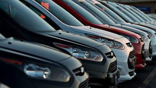 La colocación de vehículos nuevos alcanzó un 73.2 por ciento del total de ventas al primer bimestre. (ARCHIVO)