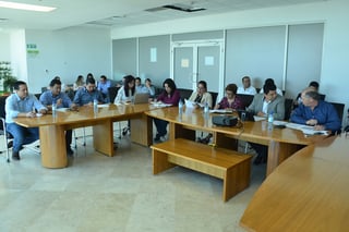 Ayer sesionaron en conjunto las comisiones de Gobernación y Reglamentación y de Desarrollo Económico del Cabildo de Torreón. (FERNANDO COMPEÁN)