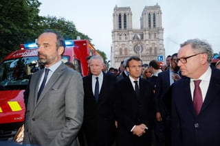 Macron se reunió con los responsables de los bomberos, indicó el canal BFMTV. (EFE) 


