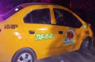 El taxi fue recuperado por elementos de la Policía Preventiva en la colonia Sacramento gracias al GPS que portaba.