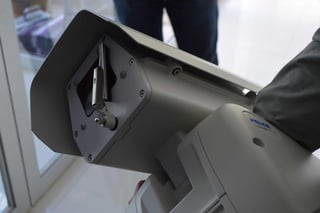 Las cámaras, que se instalarán en el estado, tienen capacidad de reconocimiento facial y de autos.