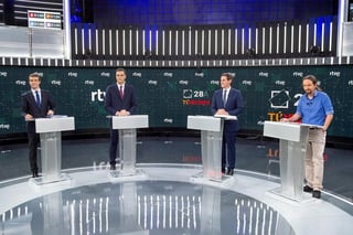 El reto independentista en Cataluña y los posibles pactos entre los partidos con mayor rédito electoral de cara a la formación de un nuevo gobierno en España centraron buena parte del primer debate televisado entre los candidatos de los cuatro principales partidos. (EFE)