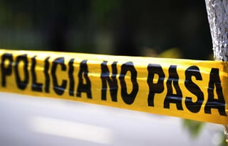  El colectivo Guerreras Buscadoras de Sonora localizó dos cuerpos del sexo masculino en el kilómetro 95 del tramo Guaymas-Ciudad Obregón de la carretera federal 15 México-Nogales, al sur de Sonora. (ARCHIVO)