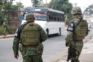 Previo al arribo del presidente Andrés Manuel López Obrador elementos de la Guardia Nacional comenzaron sus labores de seguridad en Minatitlán, Veracruz. (NOTIMEX)