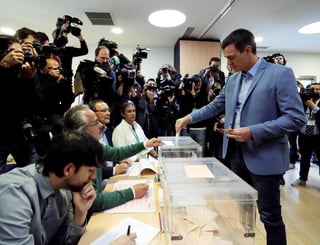 Primeros datos oficiales dan la victoria al PSOE de Pedro Sánchez en las elecciones españolas. (EFE) 