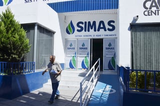 Por adeudos del Simas Torreón al Infonavit, presuntamente desde el año 2005, se bloquearon diversas cuentas bancarias del organismo durante la semana pasada. (EL SIGLO DE TORREÓN)