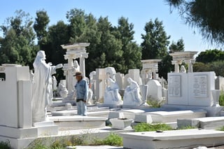 El coordinador comentó que se efectuaron recorridos por todos los cementerios y que no se encontraron irregularidades. (ARCHIVO)
