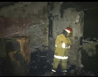 Se quema casa en la colonia Chapala de Gómez Palacio, no se reportaron lesionados, únicamente pérdidas materiales. (EL SIGLO DE TORREÓN)