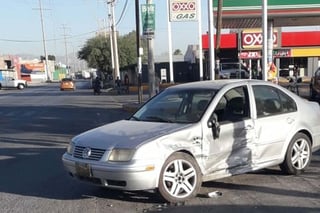 Chocaron dos vehículos en la zona industrial de Gómez Palacio, pero no hubo lesionados. (EL SIGLO DE TORREÓN)