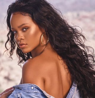 Rihanna anunció el viernes que una línea llamada Fenty debutará esta primavera y tendrá su sede en París. (ESPECIAL)