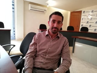 Luis Jorge Cuerda Serna, presidente de la Cámara Nacional de Comercio de Torreón, dijo que hace poco tiempo se tuvo la visita de directivos de Nacional Financiera en la ciudad. (ARCHIVO)