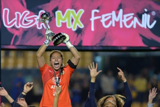 La cancerbera Cecilia Santiago fue campeona del Apertura 2018 con América derrotando a Tigres en penales 3-1.