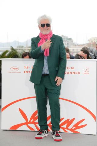 Gran momento. Almodóvar se mostró relajado en Cannes y habló con emoción de sus recuerdos y los besos que no dio. (EFE)
