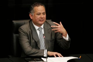 Santiago Nieto explicó que las cuentas bancarias de la Universidad Autónoma de Hidalgo permanecen bloqueadas y lo mismo se hizo con las del ex gobernador de Chihuahua, César Duarte. (ARCHIVO)
