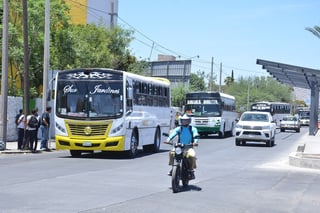 Concesionarios del transporte público urbano en modalidad de autobús buscan renovar el parque vehicular para brindar un mejor servicio a la ciudadanía que diariamente utiliza las unidades. (FERNANDO COMPEÁN)