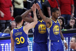 Los Warriors de Golden State llegaron a su quinta final consecutiva de la NBA, misma que empezará el próximo 30 de mayo, por lo que sus jugadores lesionados podrían recuperarse. (AP)