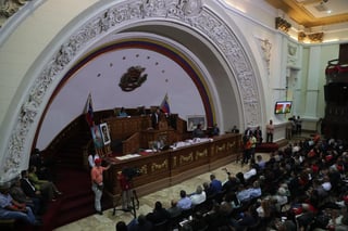 Diosdado Cabello señaló que más diputados se sumarán a la lista existente de quienes quedaron sin inmunidad parlamentaria. (ARCHIVO)