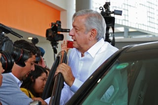 El presidente Andrés Manuel López Obrador afirmó que en el combate a la corrupción en el sector salud, no dará ni un paso atrás. (ARCHIVO)