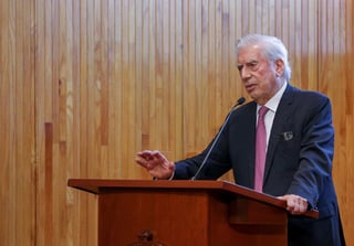 El Premio Nobel Mario Vargas Llosa criticó a López Obrador. (ARCHIVO)