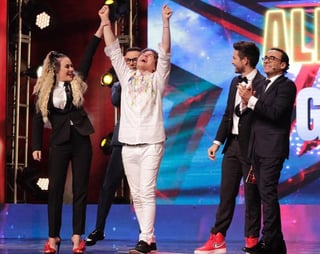 Este domingo Alexis Pérez se coronó como el ganador de 'México Tiene Talento' luego de una reñida competencia.  (ESPECIAL)