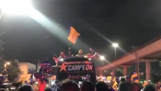 Los festejos por el título de los Tigres de la UANL en el Torneo de Clausura 2019 de la Liga MX, dejaron dos personas muertas en el municipio metropolitano de San Nicolás de los Garza. (ESPECIAL)