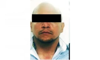 Según autoridades, en Tlalpan, personal de la Agencia de Investigación Criminal detuvo a 'El Tortas' considerado el líder del grupo criminal 'Fuerza Anti-Unión' y principal rival de la 'Unión Tepito'. (ESPECIAL)
