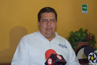 Raúl Villegas habló en Gómez Palacio sobre sus programas de trabajo para la alcaldía de Lerdo. (EL SIGLO DE TORREÓN)