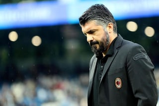 El exjugador italiano sumó 68 puntos esta temporada en la Serie A, lo que le valió al Milan para poder disputar la próxima Europa League. (EFE)