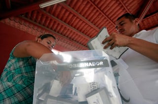 El consejero presidente del Instituto Estatal Electoral de Baja California (IEEBC), Clemente Ramos Mendoza, aseguró que el próximo 2 de junio esperan tener una participación ciudadana en las urnas mayor al 40 por ciento. (ARCHIVO)