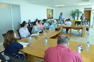 Ayer sesionó la Comisión de Servicios Públicos del Ayuntamiento de Torreón en la presidencia municipal. (FERNANDO COMPEÁN)