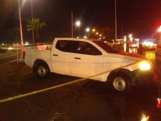 Choque entre camionetas deja un mujer muerta en el Periférico de Gómez Palacio; viajaba en el asiento del copiloto con su hermano.