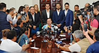 El gobernador, José Aispuro, convocó a sumar esfuerzos para apoyar al presidente López Obrador ante impuestos arancelarios. (CORTESÍA)
