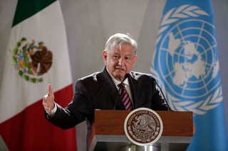Andrés Manuel López Obrador no ha mostrado una postura clara con relación al conflicto en Venezuela, lo que dicen le ha dado vida al mandatario venezolano. (EL UNIVERSAL)