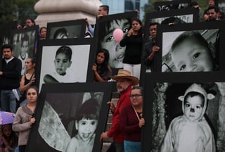 Diez años después del incendio en la Guardería ABC, tragedia que dejó 49 niños muertos y decenas de heridos, la impunidad que rodea el caso lleva a las familias a la tristeza y a la resignación, y a la posibilidad de que un hecho similar ocurra de nuevo en México. (ARCHIVO)