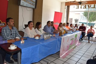 En rueda de prensa autoridades y organizadores dieron a conocer los detalles sobre el Festival del Melón. (MARY VÁZQUEZ)