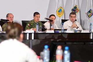 El gobernador Miguel Riquelme , destacó en reunión el trabajo en materia de Seguridad que se realiza en Coahuila.