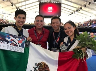 Ana Zulema Ibáñez y Marco Arroyo consiguieron medalla de plata en el Grand Prix de Taekwondo, que se realiza en Roma. (ESPECIAL)