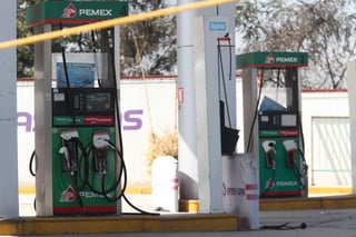 El titular de la Procuraduría Federal del Consumidor (Profeco), Ricardo Sheffield Padilla, dijo que se busca retirar la concesión a cinco estaciones de servicio de gasolina que se negaron, por segunda ocasión, a hacer una verificación. (ARCHIVO)