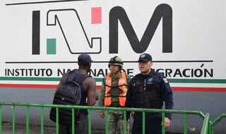 La región fronteriza del sureste de México aún está a la espera de la llegada de la Guardia Nacional para tratar de contener el flujo de migrantes procedentes de Centroamérica, que por ahora siguen llegando desde Guatemala. (EFE)
