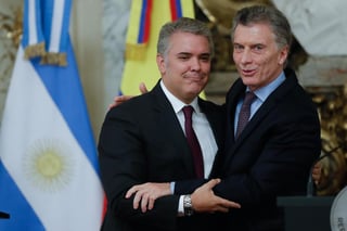 Los presidentes de Colombia y Argentina se reunieron ayer. (EFE)