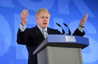 El favorito, Boris Johnson, fue quien se adjudicó el mayor número de votos, mientras que tres aspirantes fueron eliminados de la lista de 10 contendientes. (EFE)