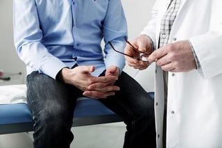 Piden a varones acudir a revisión de manera oportuna para así poder detectar en etapas tempranas el cáncer de próstata.